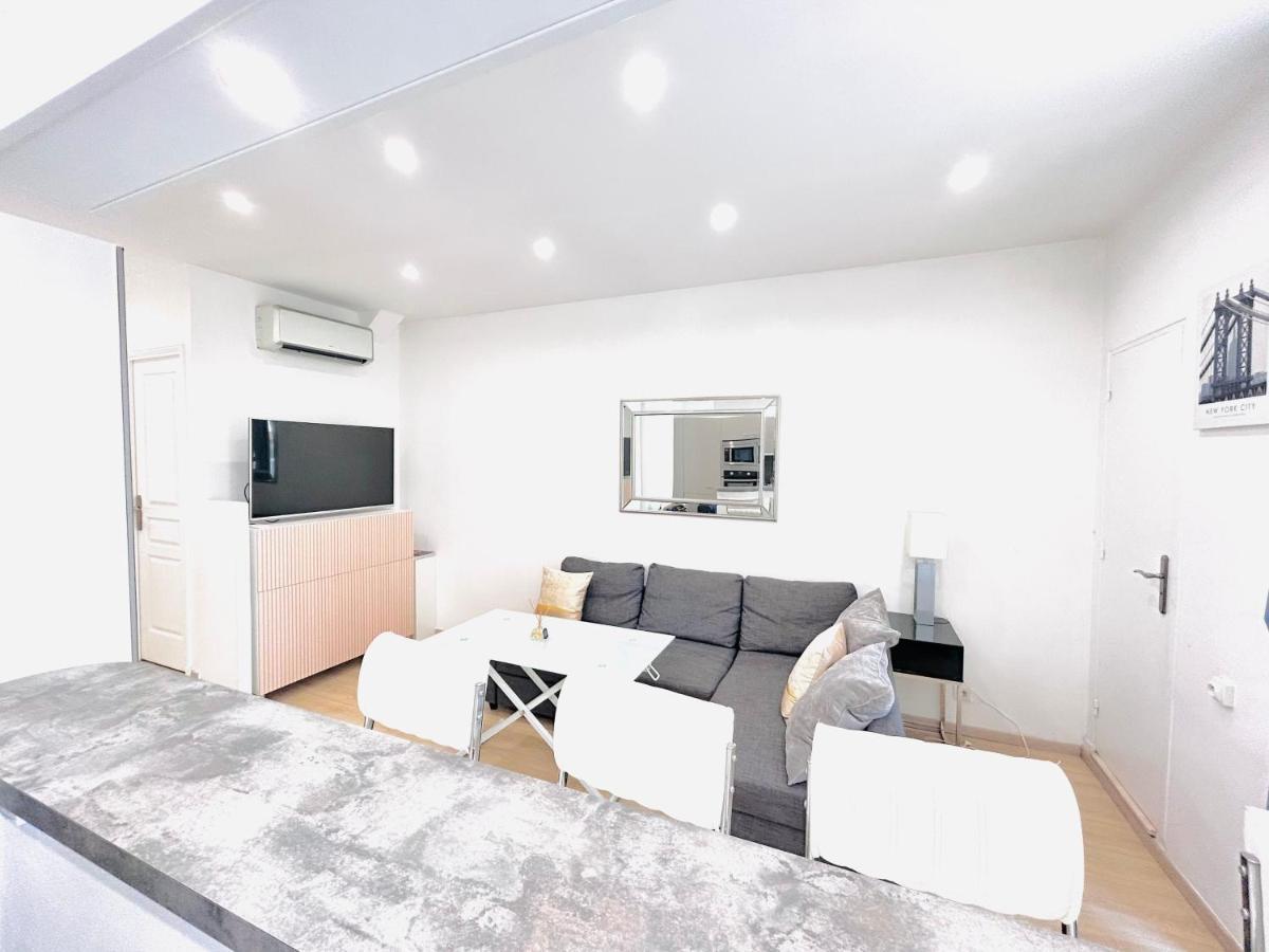 1 Bedroom Flat With Balcony Cannes Center Croisette 6Ppl المظهر الخارجي الصورة
