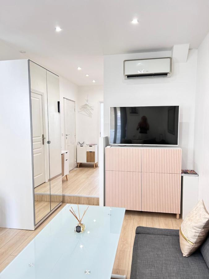 1 Bedroom Flat With Balcony Cannes Center Croisette 6Ppl المظهر الخارجي الصورة